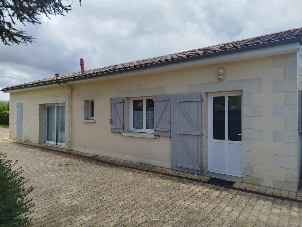 Gite T3 "Escale en Vienne", Maison plain-pied 5 pers, Futuroscope, Aquascope 5