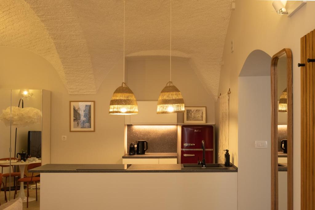 Apartment 1852 6