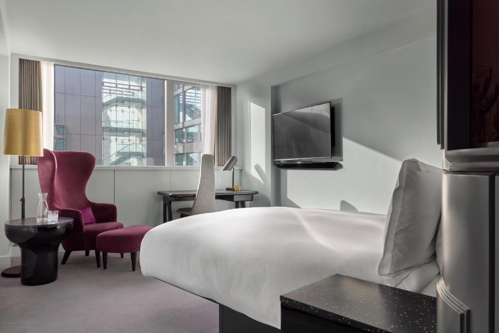 Sea Containers London 3
