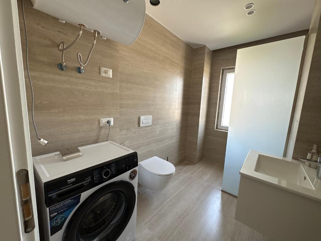 Braçi Villa Apartments 8