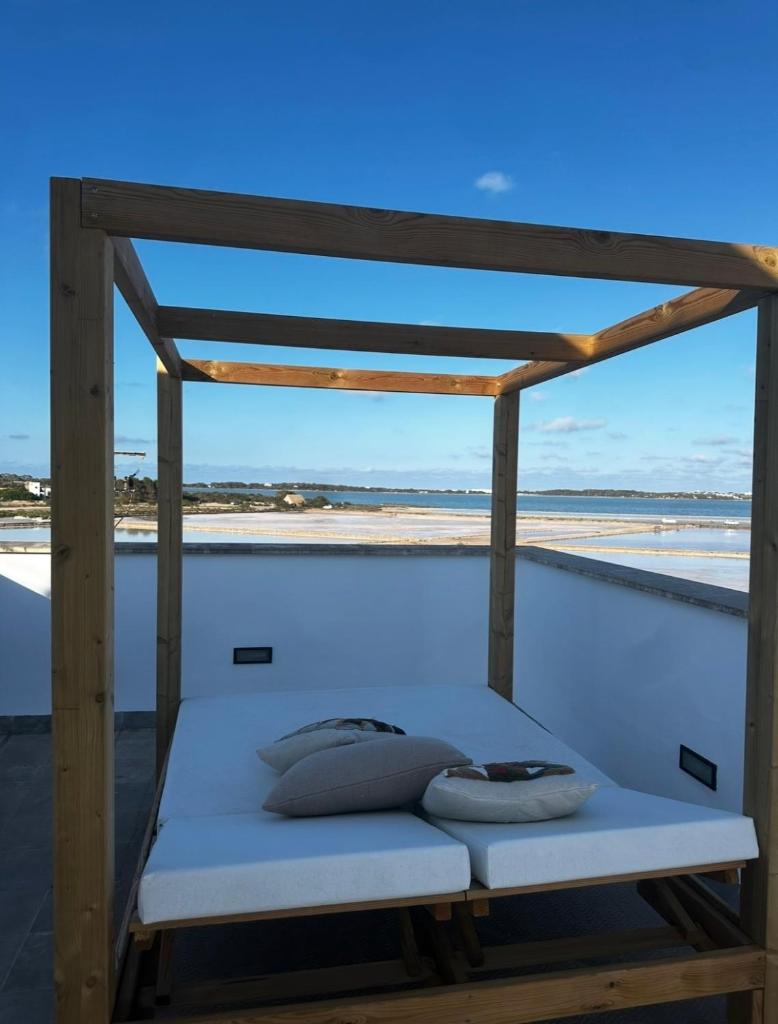 Wohnung in Es Pujols: LUXURY House with Stunning Sea Views - Ses Salines Illetes - Rosa Salina Vacation House