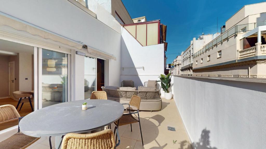 Myflats La Marina 8