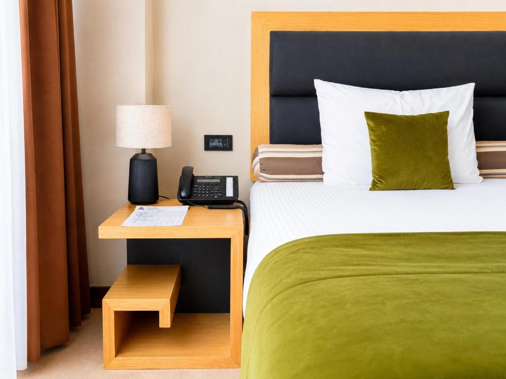 Atera Business Suites 3