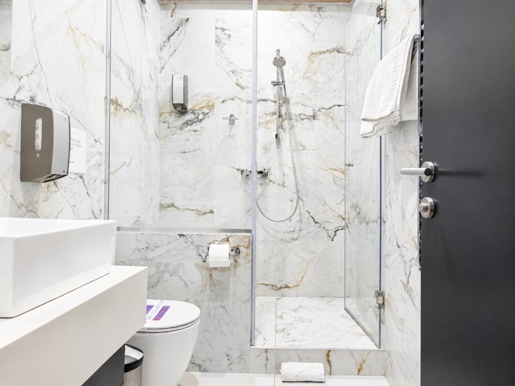 Atera Business Suites 4