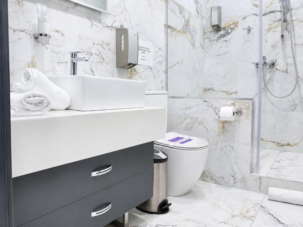 Atera Business Suites 6