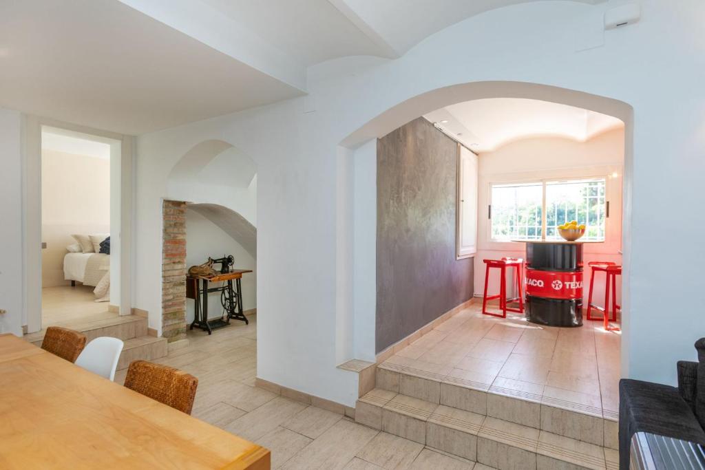 CASA CANYET con piscina a un paso de Barcelona y la playa 5