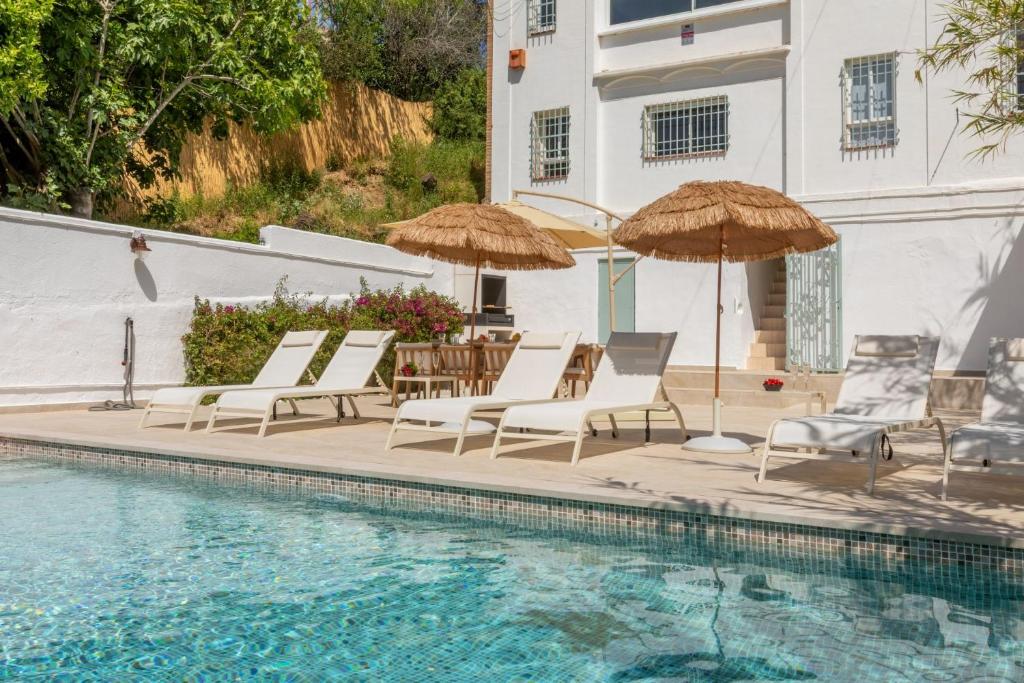 CASA CANYET con piscina a un paso de Barcelona y la playa 7