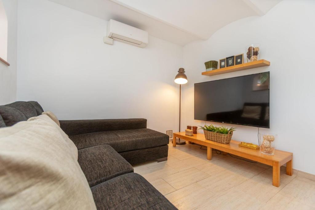 CASA CANYET con piscina a un paso de Barcelona y la playa 6