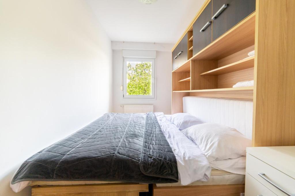 CityCenter Cekalusa Two bedroom Apartment with garden 5
