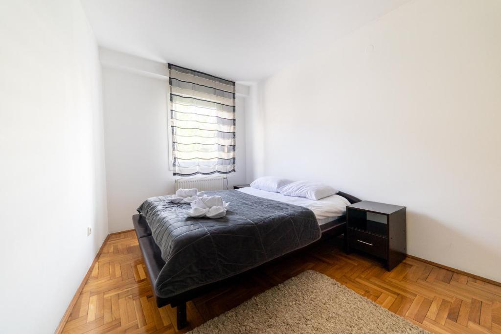 CityCenter Cekalusa Two bedroom Apartment with garden 2