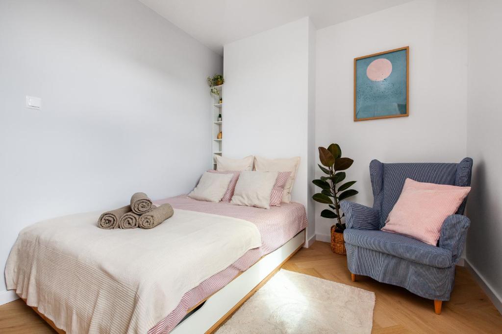 GoodHome - Sea Towers Apartment 2