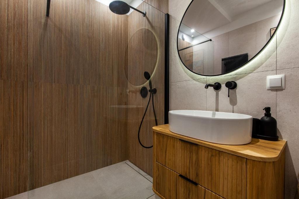 GoodHome - Sea Towers Apartment 8