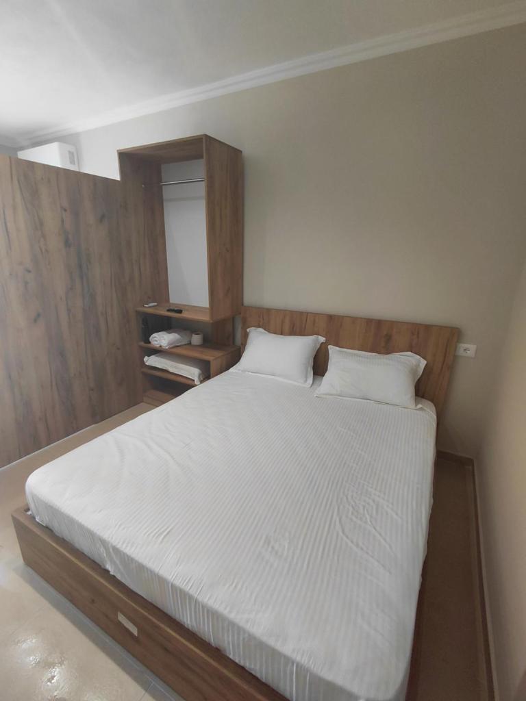Sol Apartments Gjiri Lalzi 6