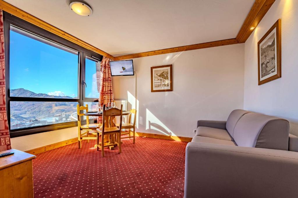 Mountain-View with Ski-In ski Out Stay