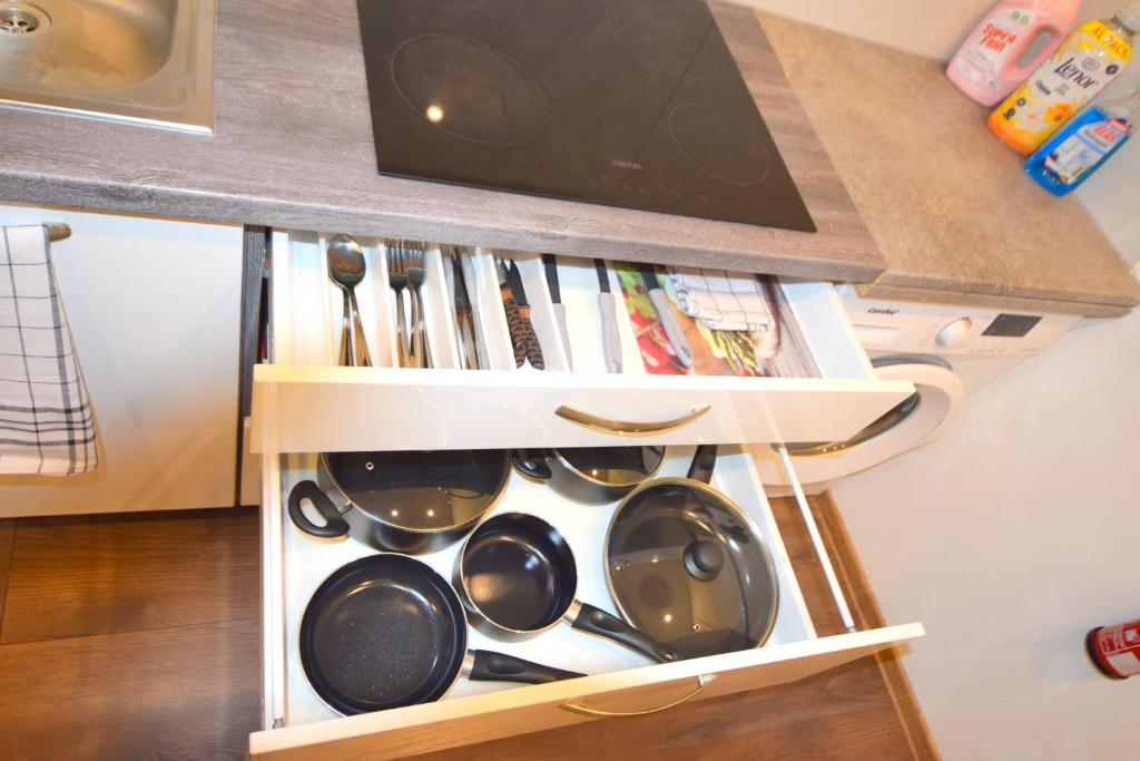 Cozy Apartments in Central Location with Free Parking 7