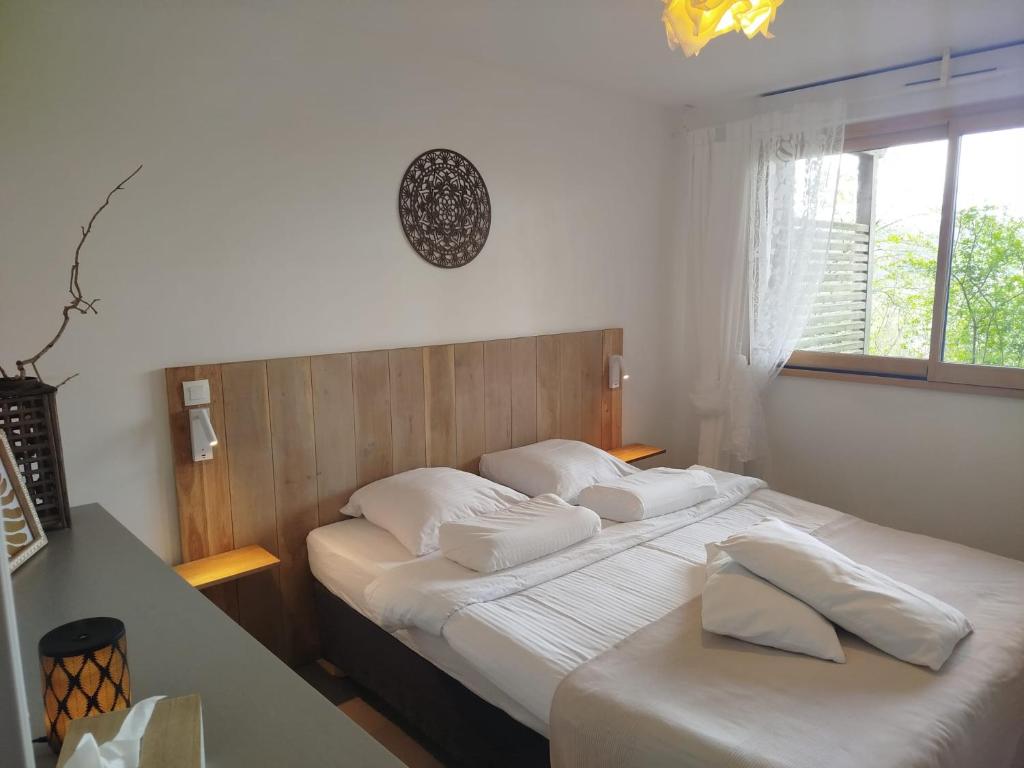 Home 33 7