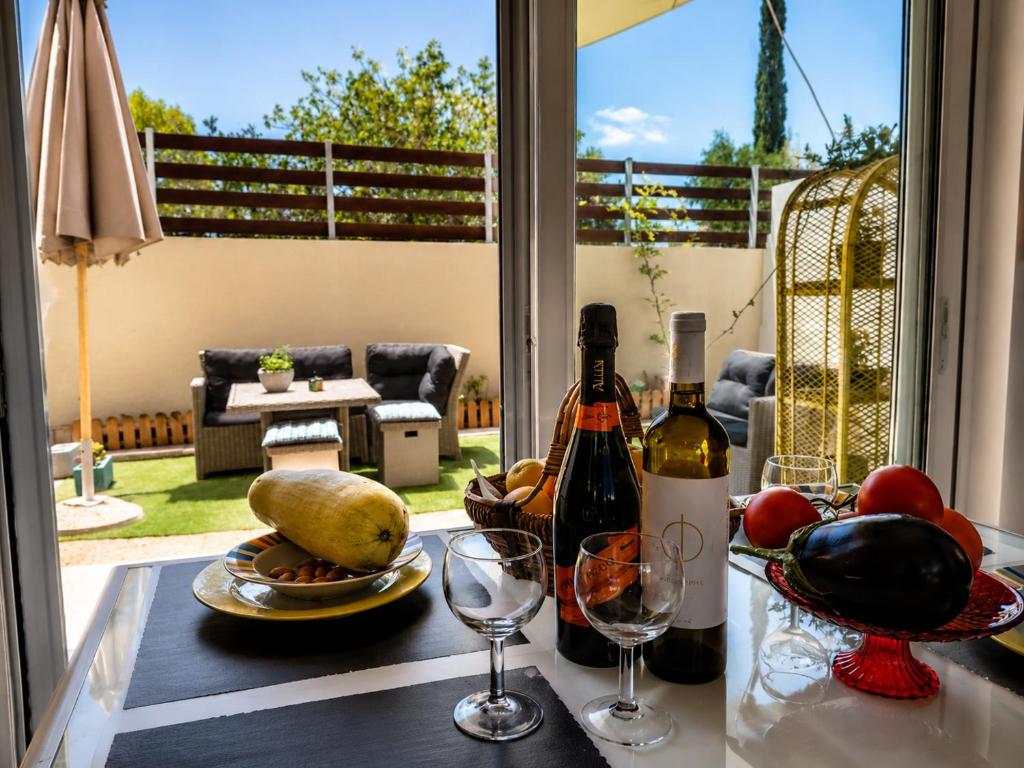 S&M Cozy Garden Lagonissi 8