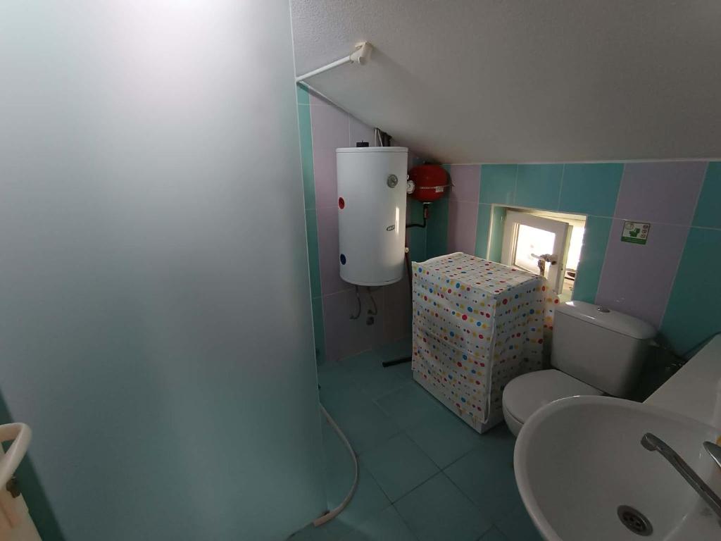Family House Near Motorway 6 Guests 3 Bedrooms 8