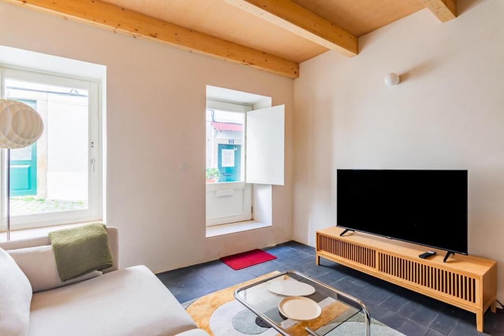 Urban Pop Loft @ Alfama 2