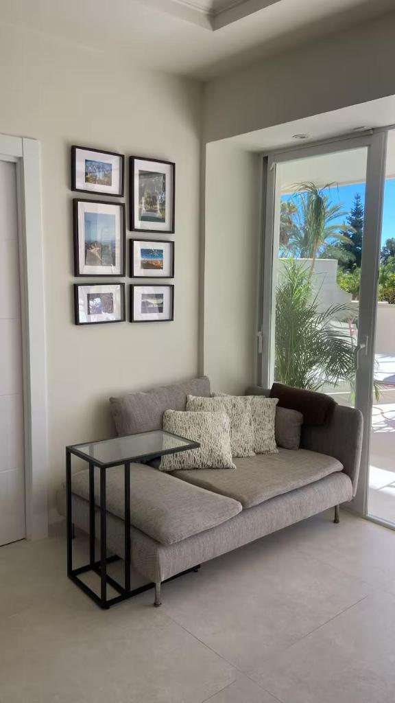 Apartamentos Guadalpin Boutique 6