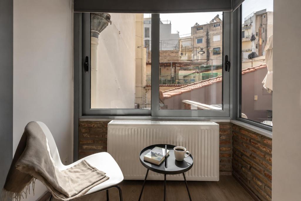 Contemporary Acropolis House 7