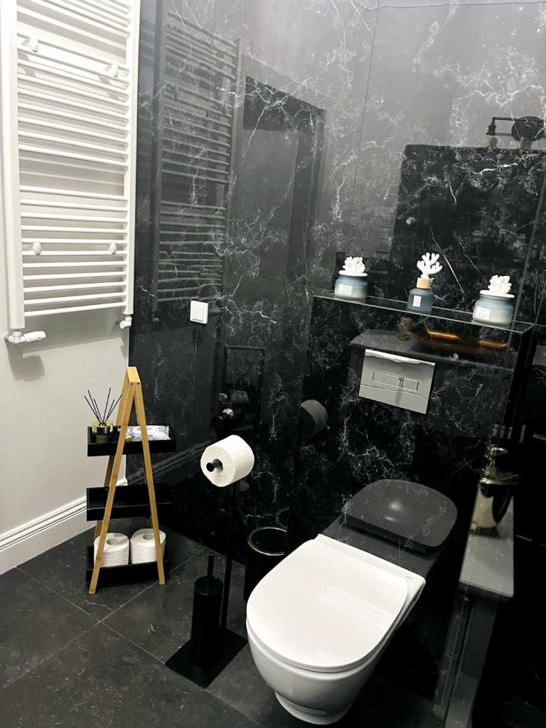 Glamour Apartments 8