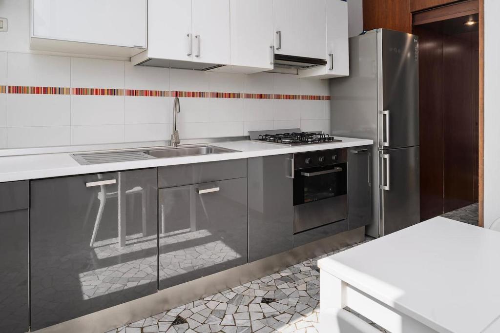 Bright, Smart Flat in Porta Venezia - City Center 8