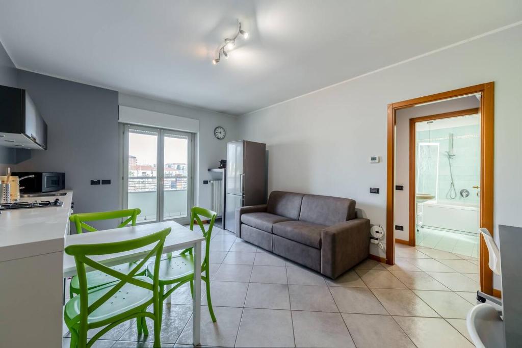 Smart Apt w Workspace in Bergamo 4
