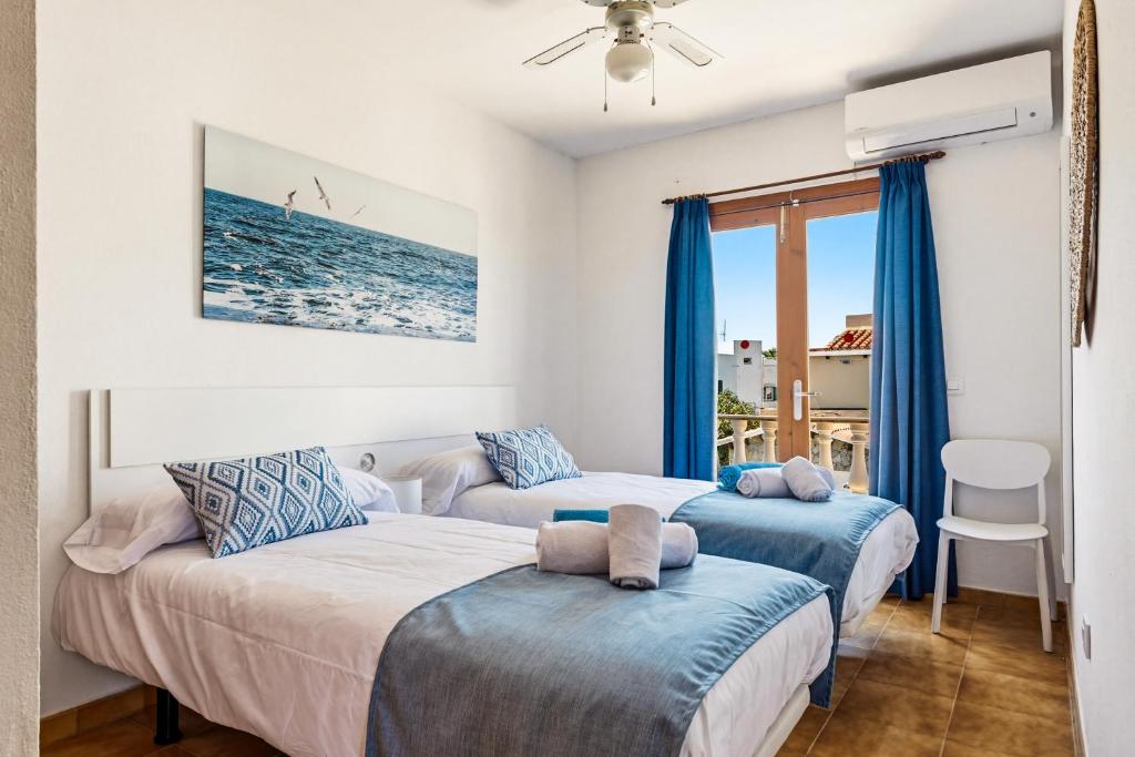 Apartamentos Mar Blanca by Mauter Villas 8