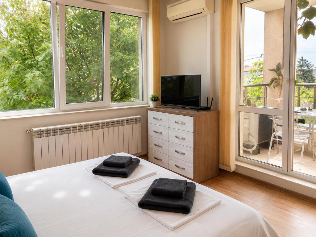 Villa Avelia - Sea View Jacuzzi Retreat 7