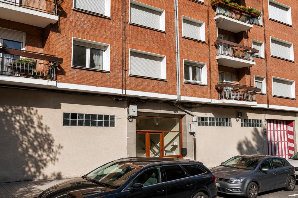 Luxury Old Town Apartment - Terrace and Private Parking 6