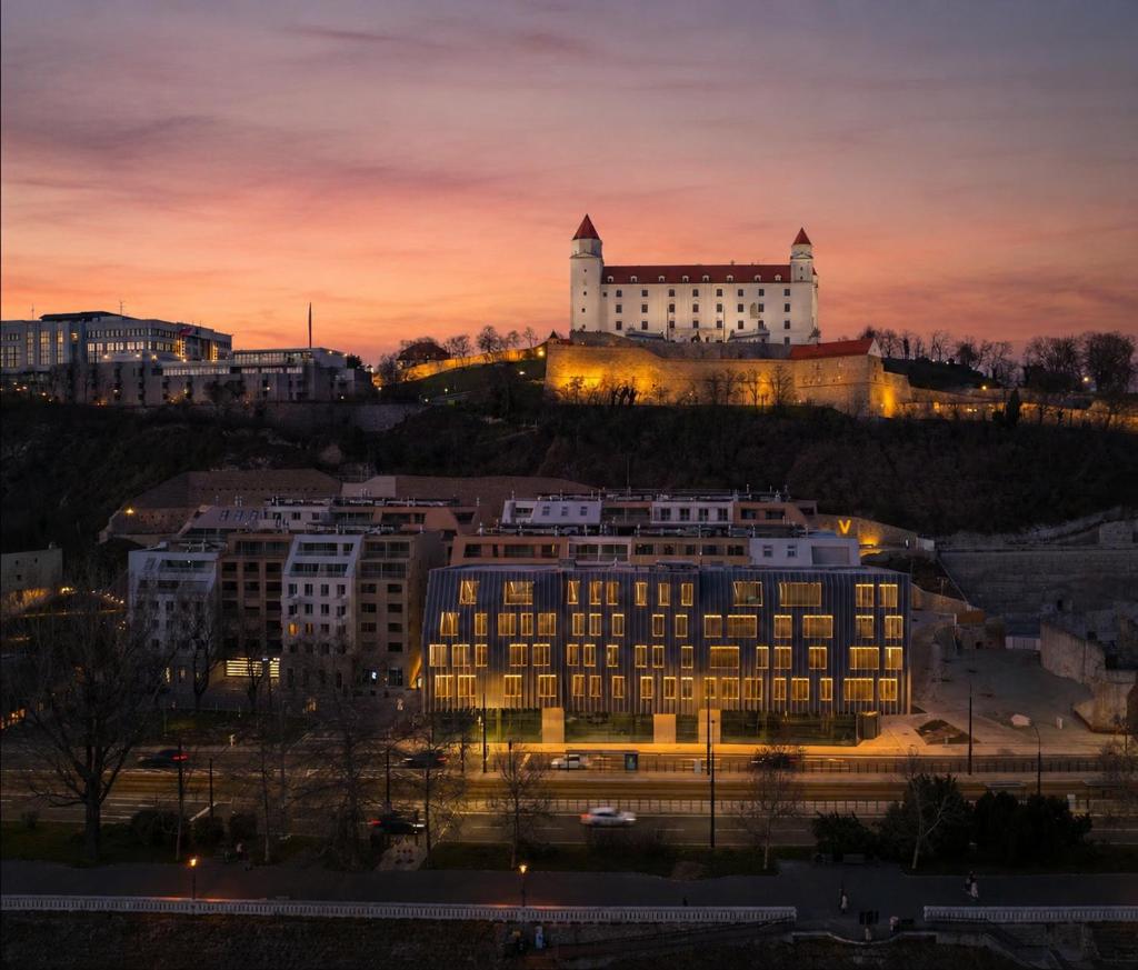 Vydrica Loft by Castle&Danube - Old town- PRIVAT PARKING INCLUDED 2