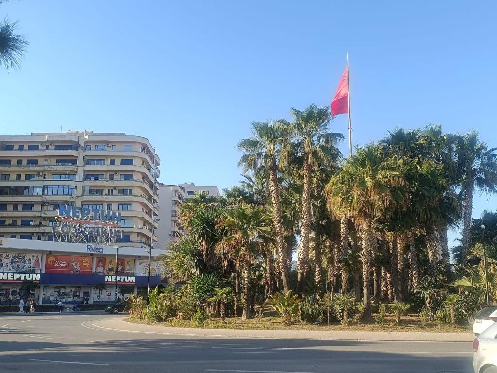 Riviera Deluxe Apartments 6