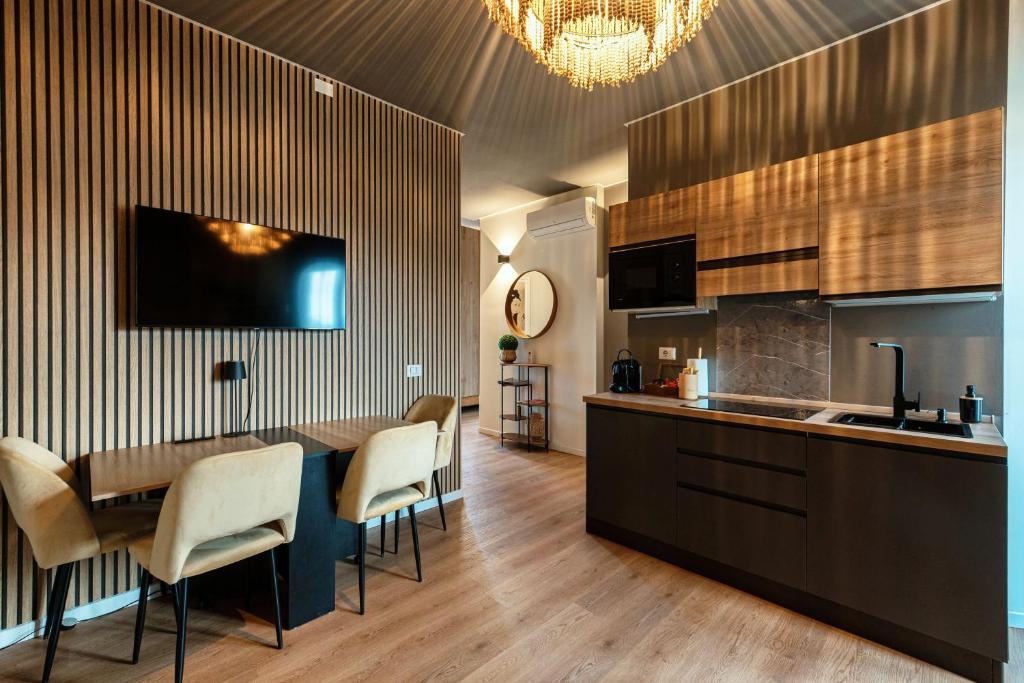 10 Floor Apartments by Quokka 360 - Como City View & Parking 7
