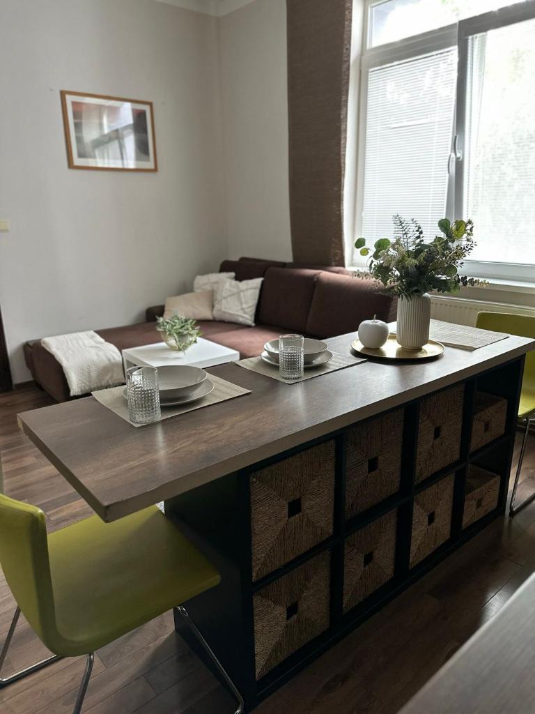 LUXURY APARTMENT next to the presidental palace in city center 8