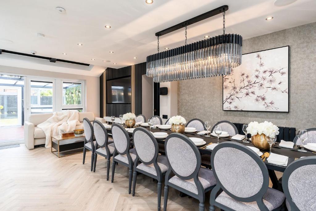 Riverside Villas 4