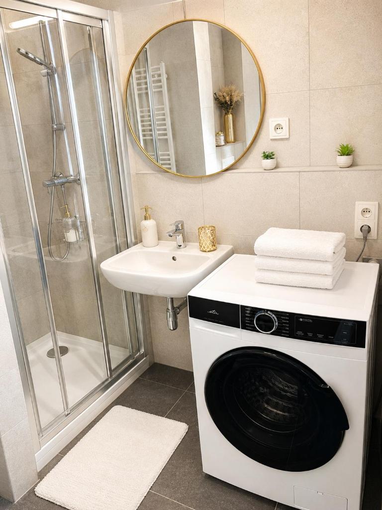 Mary Apartment III - City Centre, Netflix, Coffee, Self Check in 6