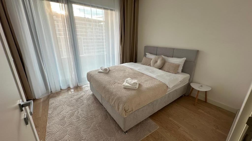 Eterna Premium Apartment 1 BDR 3