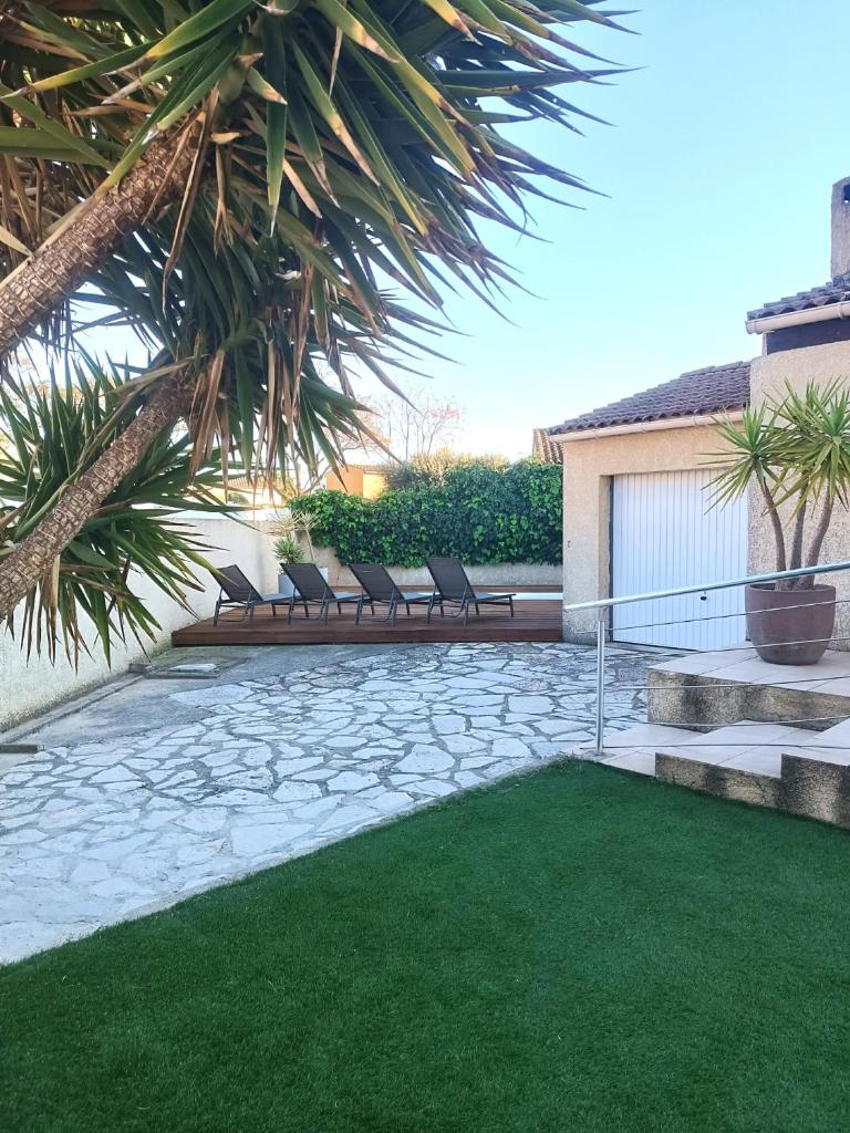 Villa aiguës marines 6