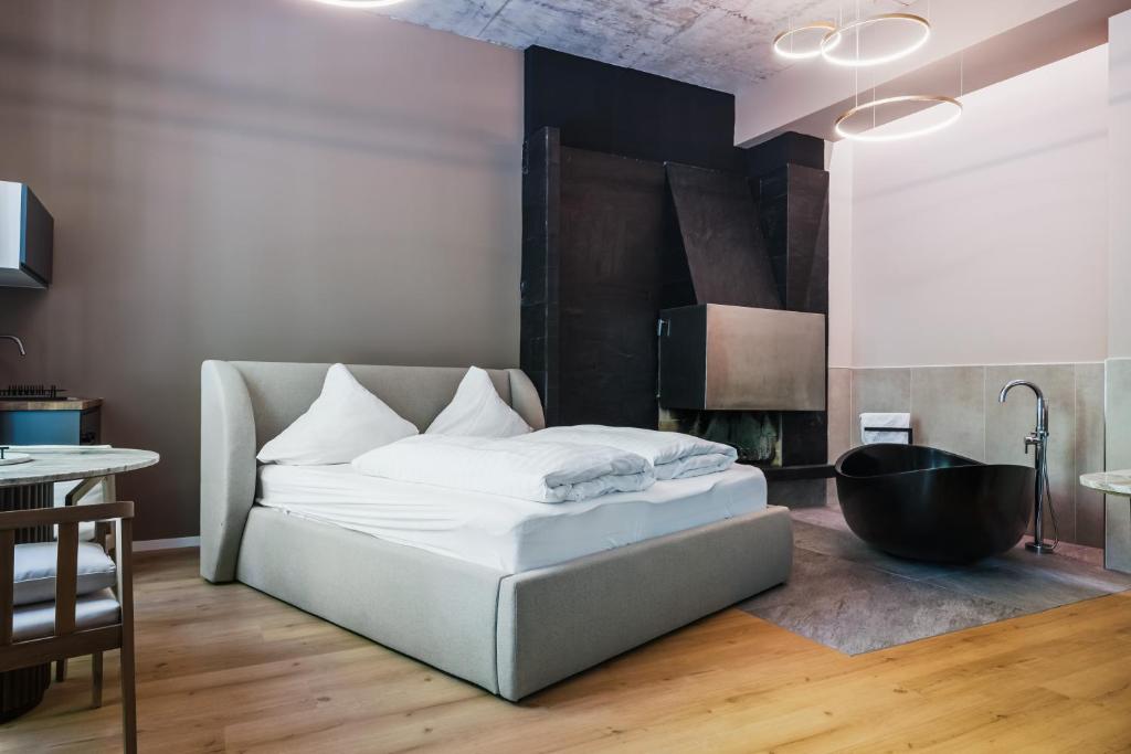 Villa Weitmar - Private Spa, Sauna and Design-Badewanne 6