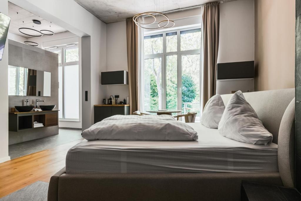 Villa Weitmar - Private Spa, Sauna and Design-Badewanne 1