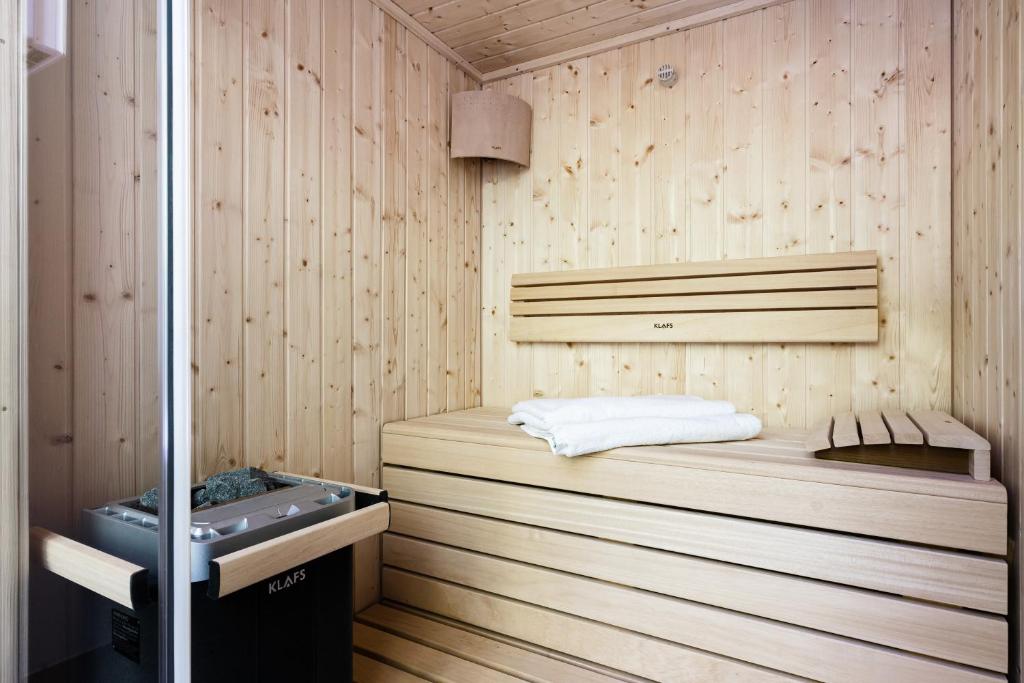 Villa Weitmar - Private Spa, Sauna and Design-Badewanne 2