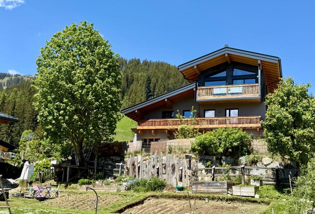 Ski in - Ski out Panoramaferienhaus Breitmoos neben Mittelstation 5