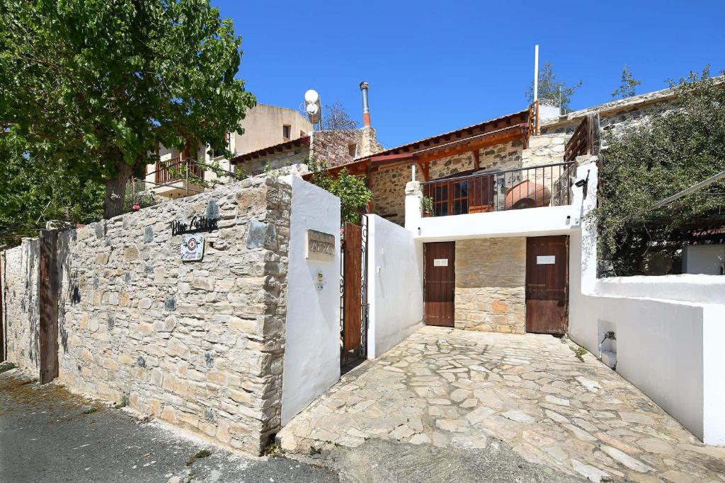 Blue Cottage 7