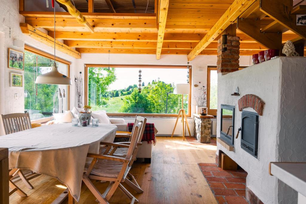 Unique Private Chalet With Panoramic View Ravnik 3