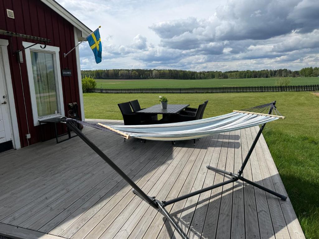Swedish countryside jacuzzi and pool! 6