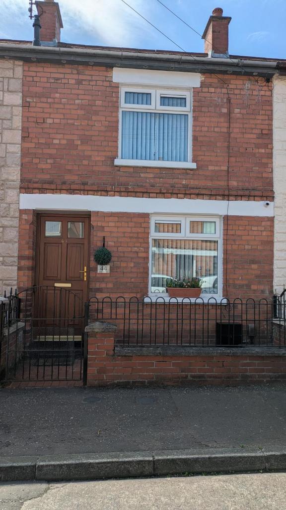 Máire Toiréasa – cosy refurbished property in the Gaeltacht Quarter 5