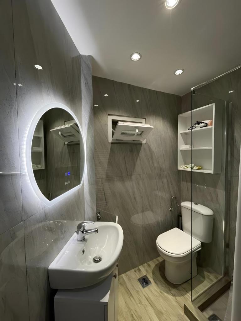 Vicky's city center apartment 3