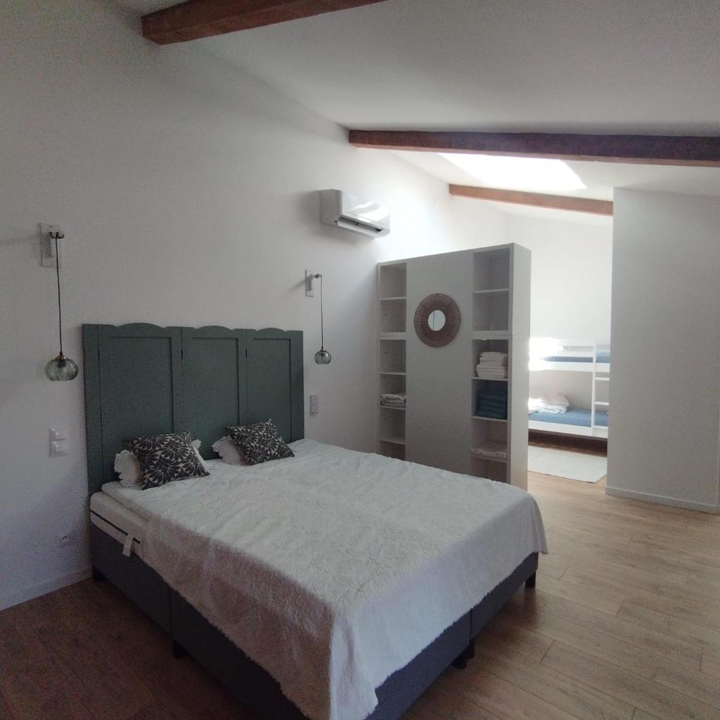 La maison d'Antoine Rivesaltes 7