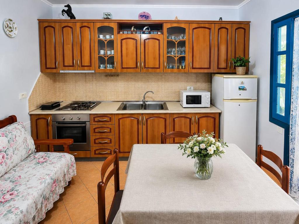 Vlora Serenity Stay 4